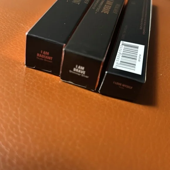 RealHer lip gloss and liner bundle with small wristlet - Picture 3 of 8